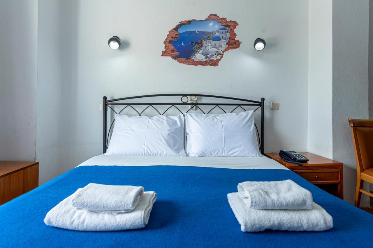 Sparta Team Hotel Athena Bagian luar foto