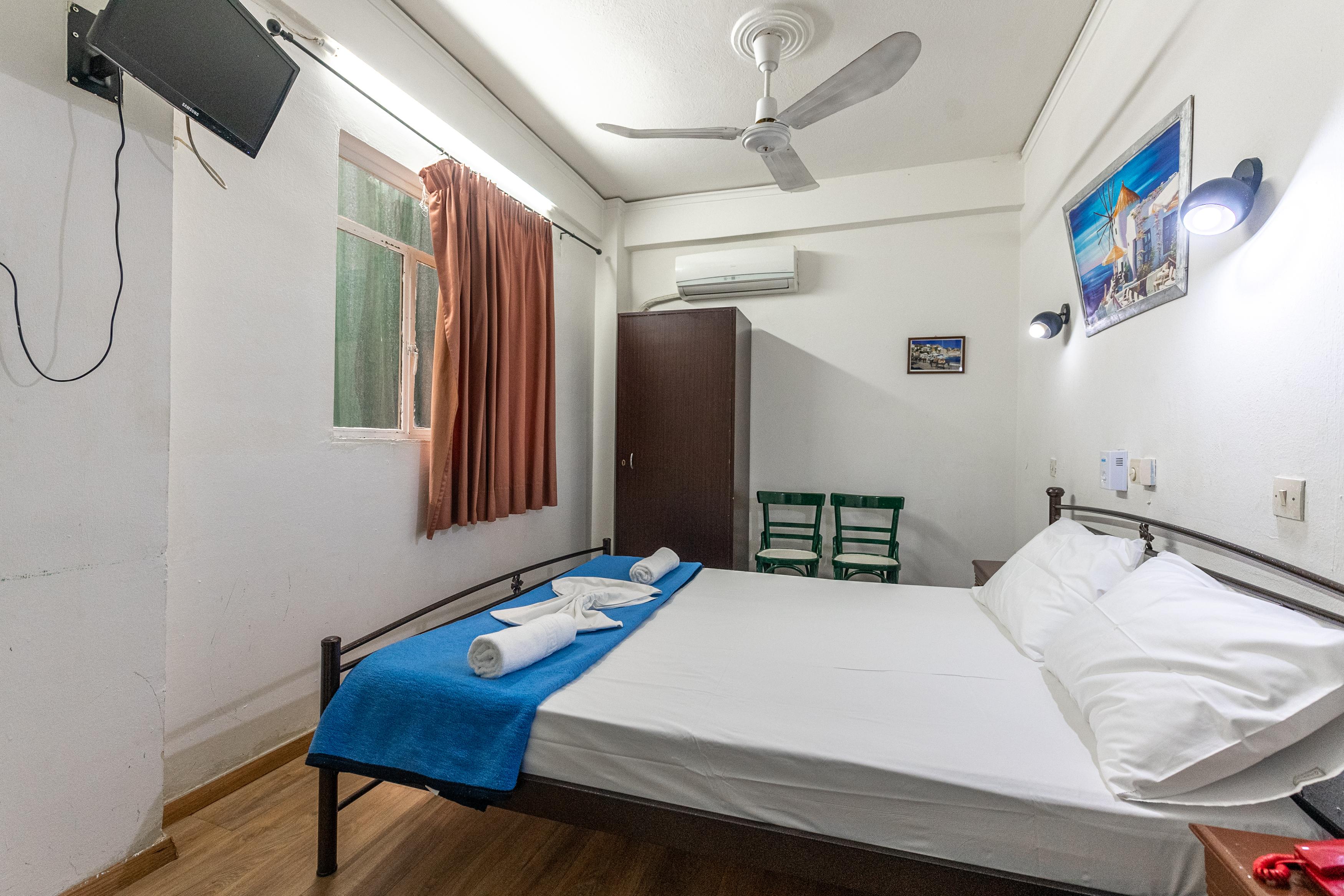 Sparta Team Hotel Athena Bagian luar foto