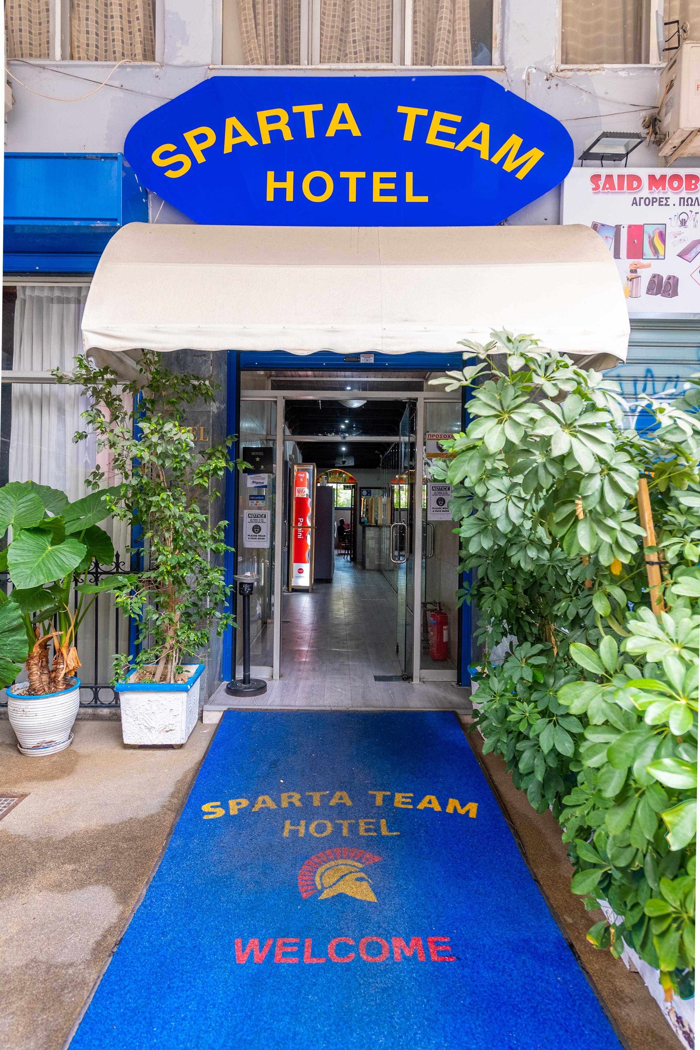 Sparta Team Hotel Athena Bagian luar foto