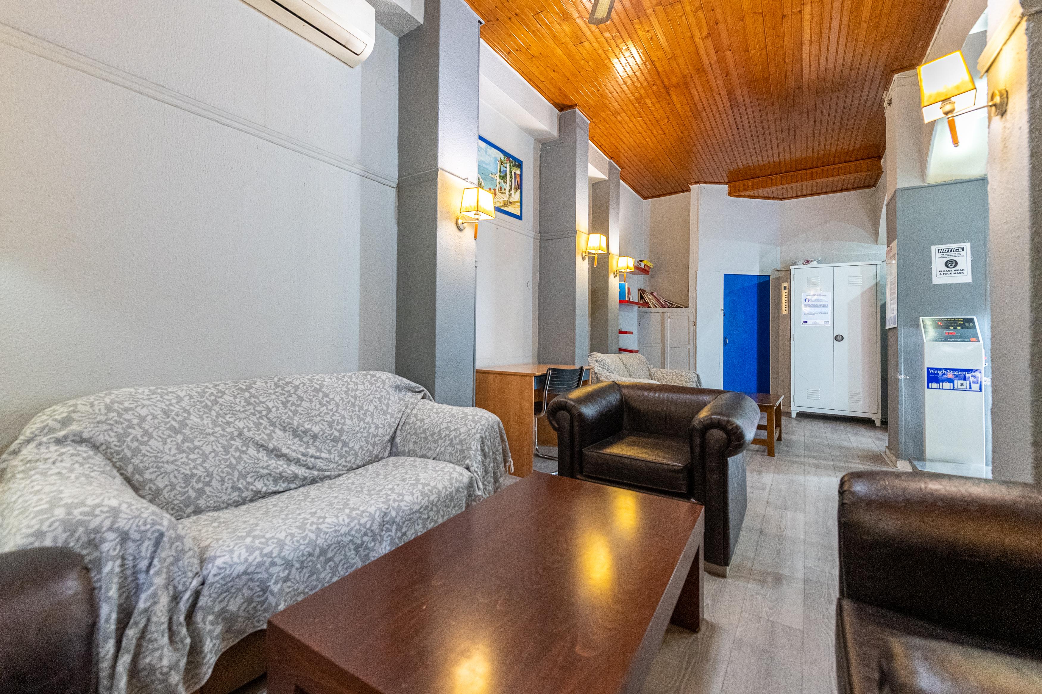 Sparta Team Hotel Athena Bagian luar foto