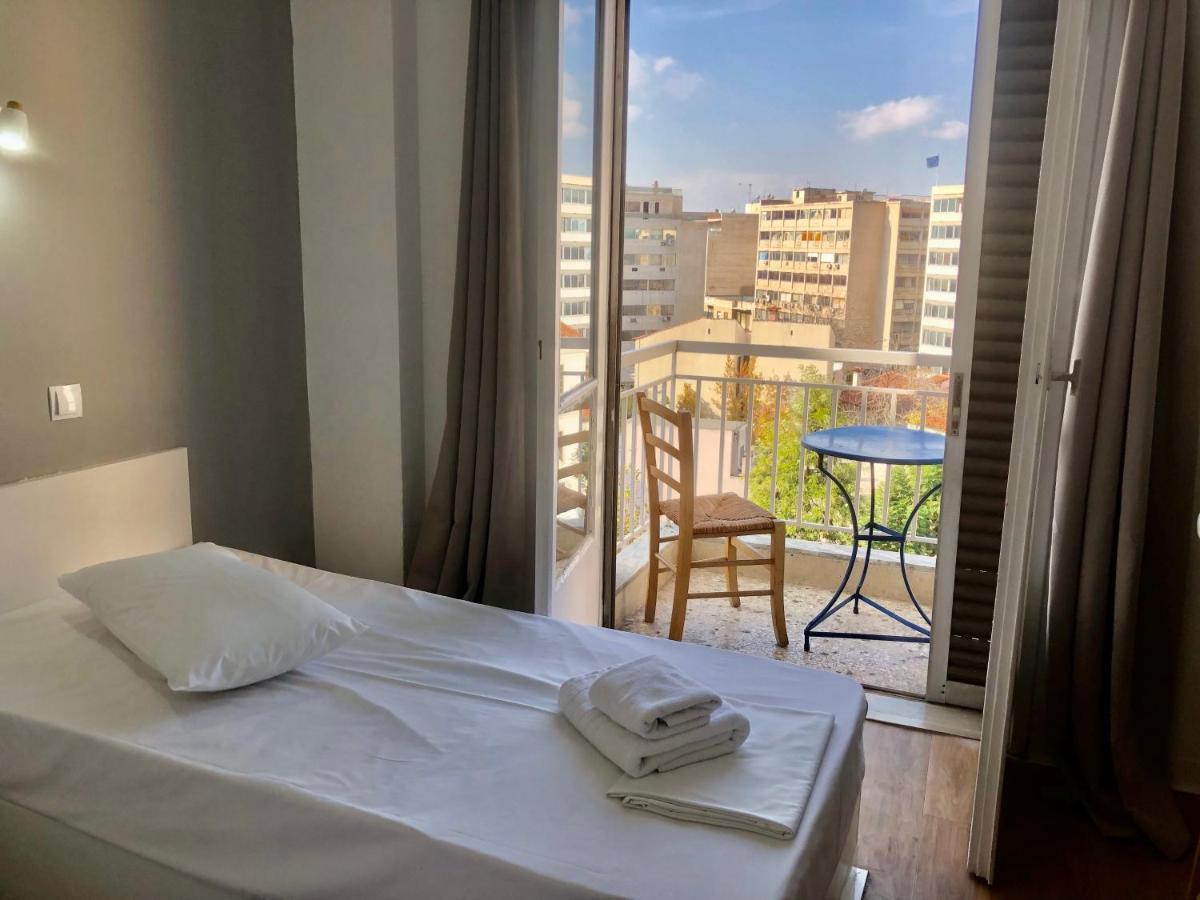 Sparta Team Hotel Athena Bagian luar foto