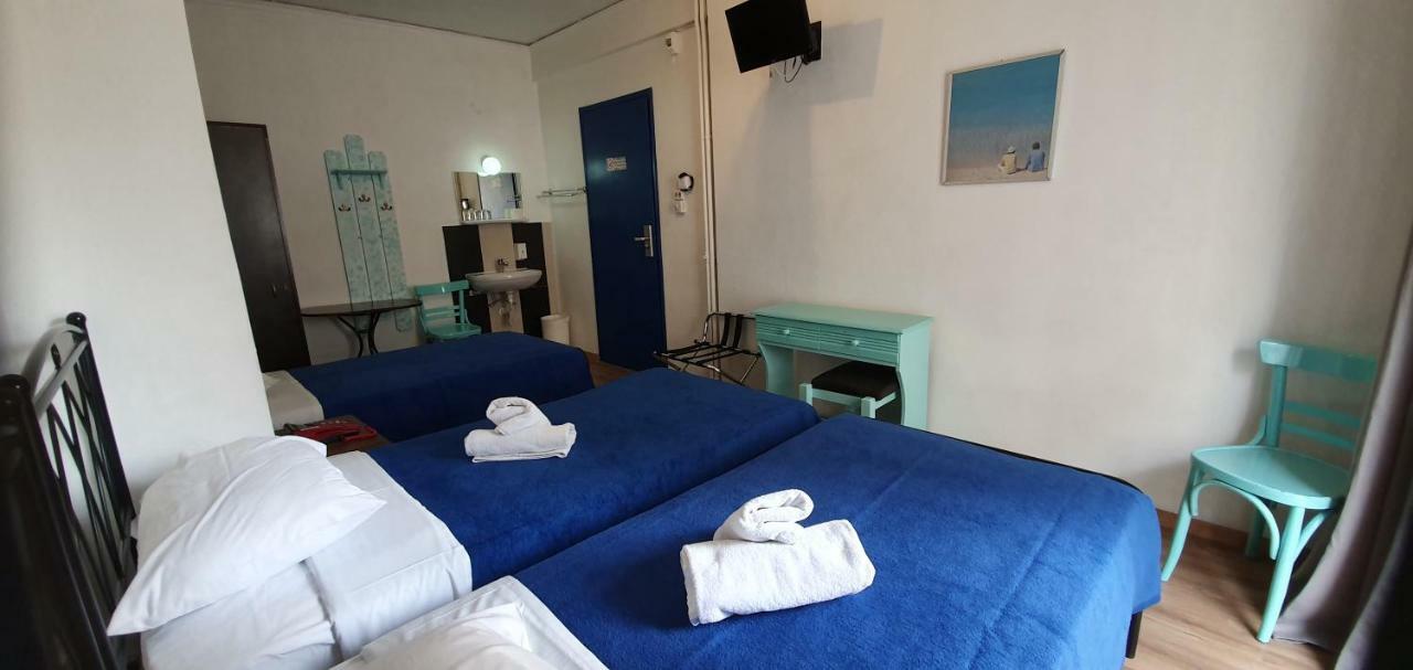 Sparta Team Hotel Athena Bagian luar foto